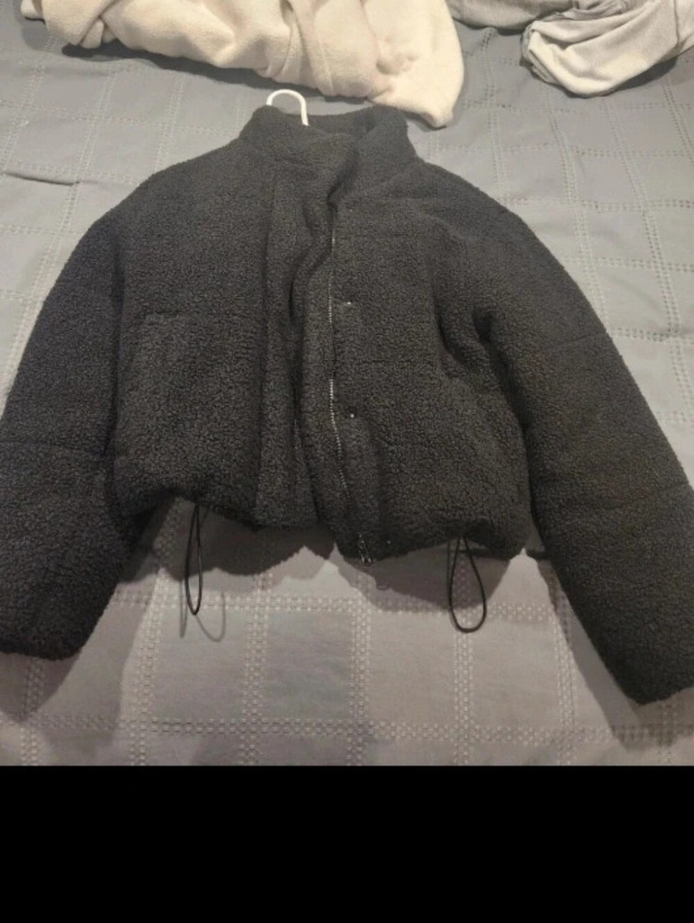 Amazon Essentials Black Cropped Sherpa Puffer Oversized Jacket Size Small New